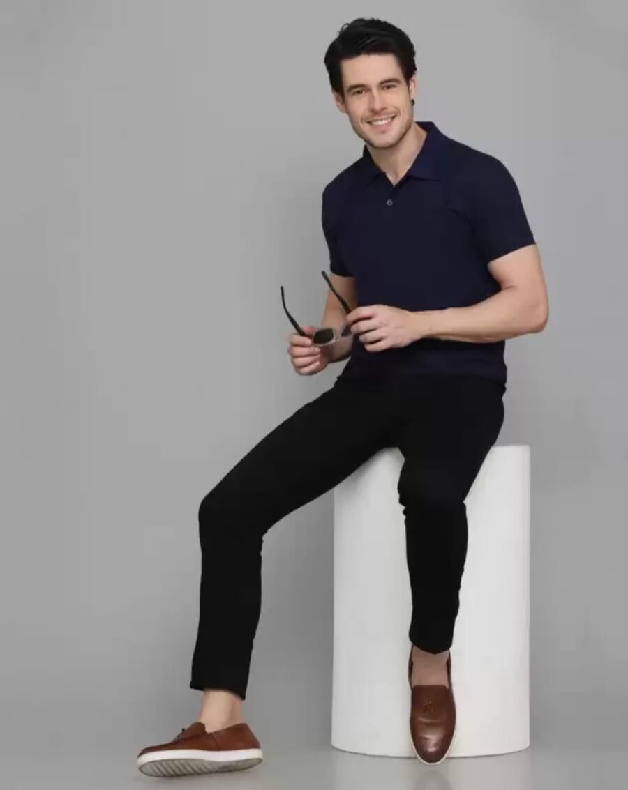 Men Solid Polo Neck Cotton Blend Navy Blue T-Shirt